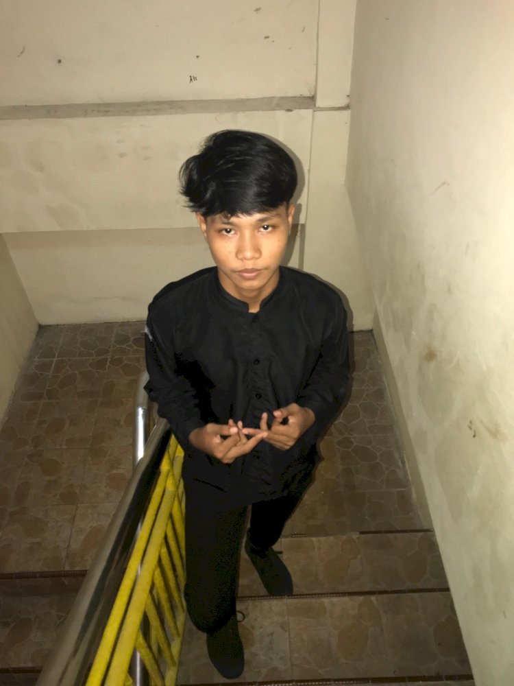 Autobiografi Miftah Fauzi X.6